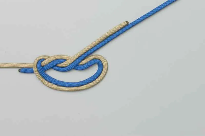 Steg 6: Ordna knuten löst